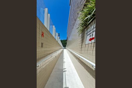 Apartamento para alugar com 98m², 3 quartos e 2 vagas Apartamento para alugar com 98m², 3 quartos e 2 vagasRampa de acesso