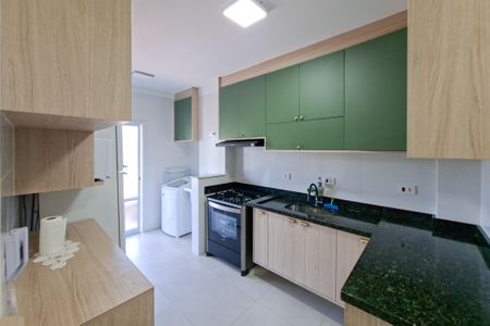 Apartamento para alugar com 98m², 3 quartos e 2 vagas Apartamento para alugar com 98m², 3 quartos e 2 vagasCozinha