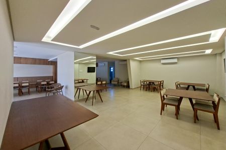 Apartamento para alugar com 98m², 3 quartos e 2 vagas Apartamento para alugar com 98m², 3 quartos e 2 vagasÁrea comum - Salão de festas