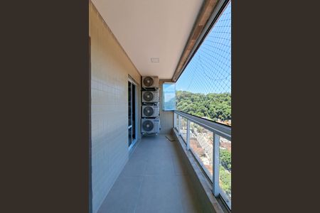 Apartamento para alugar com 98m², 3 quartos e 2 vagas Apartamento para alugar com 98m², 3 quartos e 2 vagasSacada