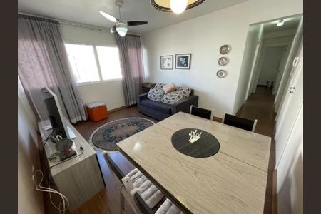 Sala  de apartamento para alugar com 3 quartos, 69m² em Passo d’Areia, Porto Alegre
