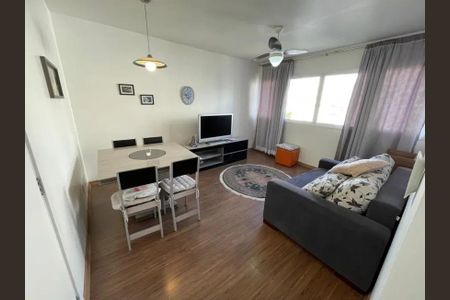 Sala  de apartamento para alugar com 3 quartos, 69m² em Passo d’Areia, Porto Alegre