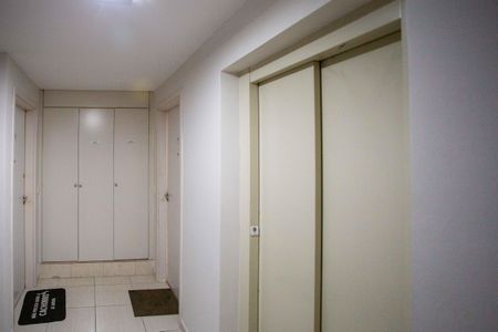 Apartamento à venda com 63m², 3 quartos e 1 vagaHall de entrada