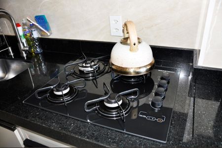 Apartamento para alugar com 60m², 2 quartos e 1 vagaDetalhe - Cozinha Americana