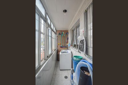 Apartamento à venda com 147m², 3 quartos e 1 vagaÁrea de Serviço