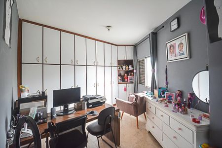 Apartamento à venda com 147m², 3 quartos e 1 vagaQuarto 2