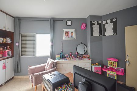 Apartamento à venda com 147m², 3 quartos e 1 vagaQuarto 2