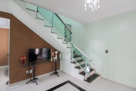 Sala de casa de condomínio à venda com 3 quartos, 140m² em São Benedito, Belo Horizonte