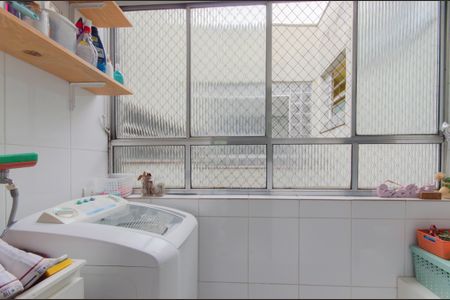 Apartamento para alugar com 72m², 2 quartos e sem vaga Apartamento para alugar com 72m², 2 quartos e sem vagaÁrea de Serviço