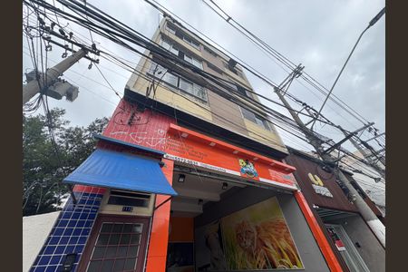 Apartamento para alugar com 72m², 2 quartos e sem vaga Apartamento para alugar com 72m², 2 quartos e sem vagaFachada