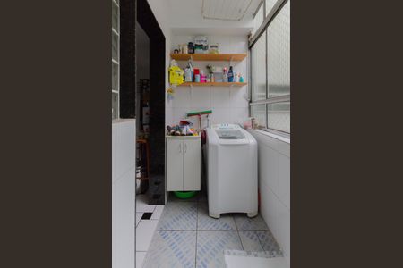 Apartamento para alugar com 72m², 2 quartos e sem vaga Apartamento para alugar com 72m², 2 quartos e sem vagaÁrea de Serviço