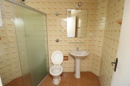 Apartamento para alugar com 70m², 2 quartos e 2 vagasBanheiro