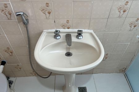 Apartamento para alugar com 65m², 1 quarto e sem vagaBanheiro