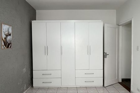 Quarto  de apartamento para alugar com 1 quarto, 65m² em Gonzaga, Santos