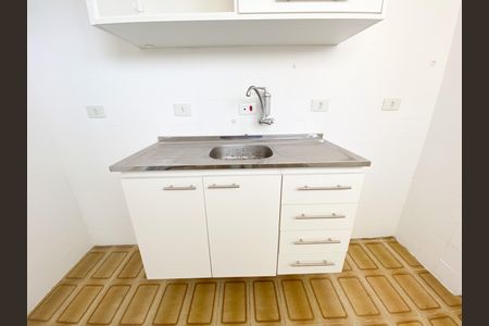 Apartamento à venda com 70m², 3 quartos e sem vagaCozinha