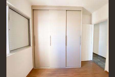 Apartamento à venda com 70m², 3 quartos e sem vagaQuarto 2