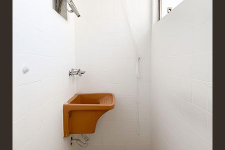 Apartamento à venda com 70m², 3 quartos e sem vagaÁrea de Serviço