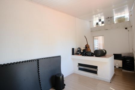 Casa à venda com 280m², 1 quarto e 3 vagasSala