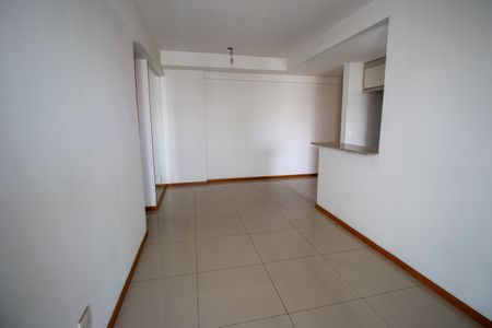 Sala de apartamento à venda com 3 quartos, 60m² em Penha, Rio de Janeiro