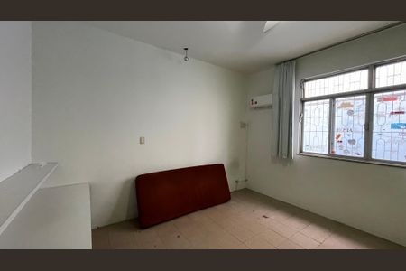 Casa à venda com 356m², 7 quartos e 2 vagas Casa à venda com 356m², 7 quartos e 2 vagasQuarto 2