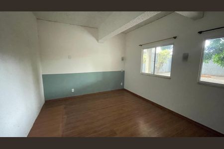 Casa à venda com 356m², 7 quartos e 2 vagas Casa à venda com 356m², 7 quartos e 2 vagasSuíte 2