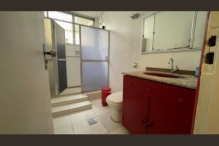 Casa à venda com 356m², 7 quartos e 2 vagas Casa à venda com 356m², 7 quartos e 2 vagasBanheiro Social 1