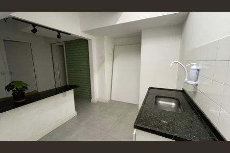 Casa à venda com 356m², 7 quartos e 2 vagas Casa à venda com 356m², 7 quartos e 2 vagasCozinha 2