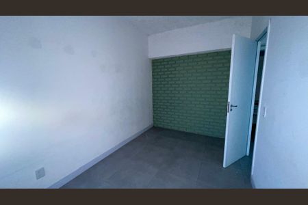 Casa à venda com 356m², 7 quartos e 2 vagas Casa à venda com 356m², 7 quartos e 2 vagasQuarto 5