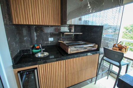 Apartamento à venda com 110m², 3 quartos e 2 vagasVaranda Sala