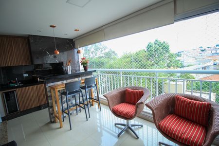 Apartamento à venda com 110m², 3 quartos e 2 vagasVaranda Sala