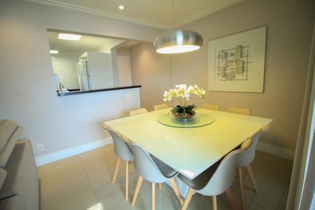 Apartamento à venda com 110m², 3 quartos e 2 vagasSala