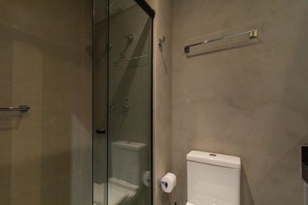 Banheiro de kitnet/studio à venda com 1 quarto, 18m² em Perdizes, São Paulo