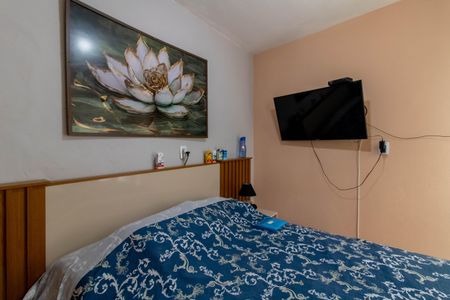 Casa à venda com 220m², 3 quartos e 2 vagasQuarto Externo 