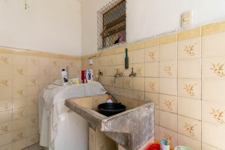 Casa à venda com 220m², 3 quartos e 2 vagasArea de Serviço 