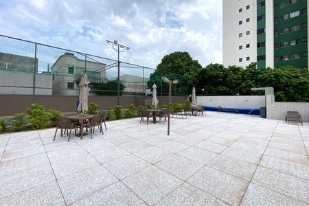 Apartamento à venda com 87m², 2 quartos e 2 vagasÁrea comum - Piscina