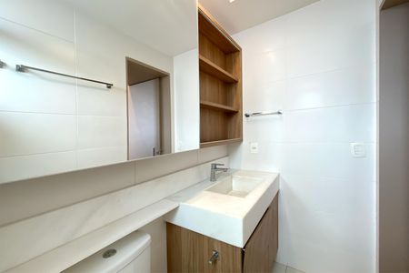 Apartamento à venda com 87m², 2 quartos e 2 vagasBanheiro da Suíte 2