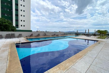 Apartamento à venda com 87m², 2 quartos e 2 vagasÁrea comum - Piscina