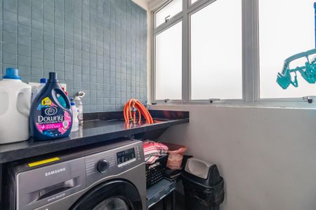 Apartamento à venda com 70m², 2 quartos e 2 vagas Apartamento à venda com 70m², 2 quartos e 2 vagasÁrea de Serviço