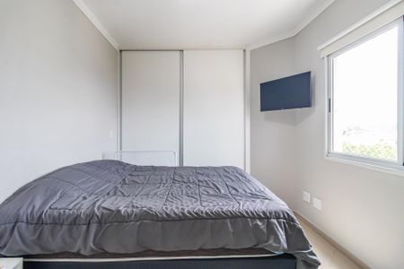 Apartamento à venda com 70m², 2 quartos e 2 vagas Apartamento à venda com 70m², 2 quartos e 2 vagasSuíte