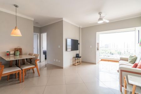 Sala de apartamento à venda com 2 quartos, 70m² em Jardim Regina Alice, Barueri