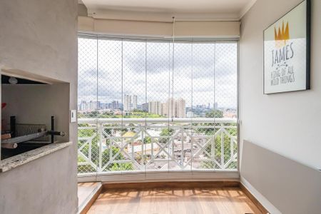 Sala de apartamento à venda com 2 quartos, 70m² em Jardim Regina Alice, Barueri