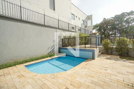 Apartamento para alugar com 70m², 3 quartos e 2 vagasCondomínio - Piscina 