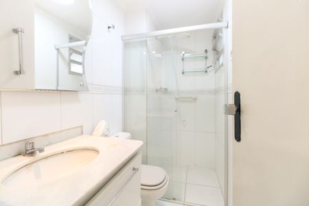 Apartamento para alugar com 70m², 3 quartos e 2 vagasBanheiro 
