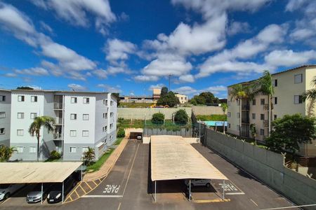 Apartamento à venda com 67m², 2 quartos e 1 vagaVista da Área de Serviço 