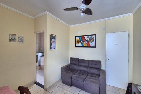 Sala de apartamento para alugar com 2 quartos, 3m² em Jardim das Bandeiras, Campinas