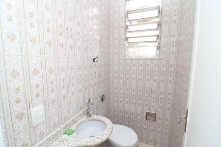 Casa para alugar com 300m², 4 quartos e 6 vagasLavabo 2