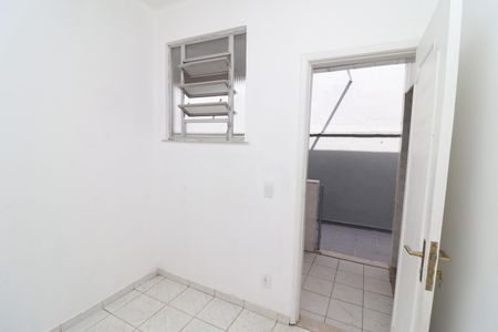 Casa para alugar com 300m², 4 quartos e 6 vagasQuarto de Serviço