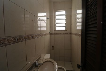 Casa para alugar com 300m², 4 quartos e 6 vagasLavabo 1