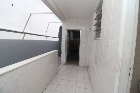 Casa para alugar com 300m², 4 quartos e 6 vagasÁrea de Serviço