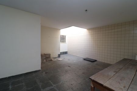 Casa para alugar com 300m², 4 quartos e 6 vagasGaragem